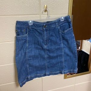 Perfect denim skirt early 2000s